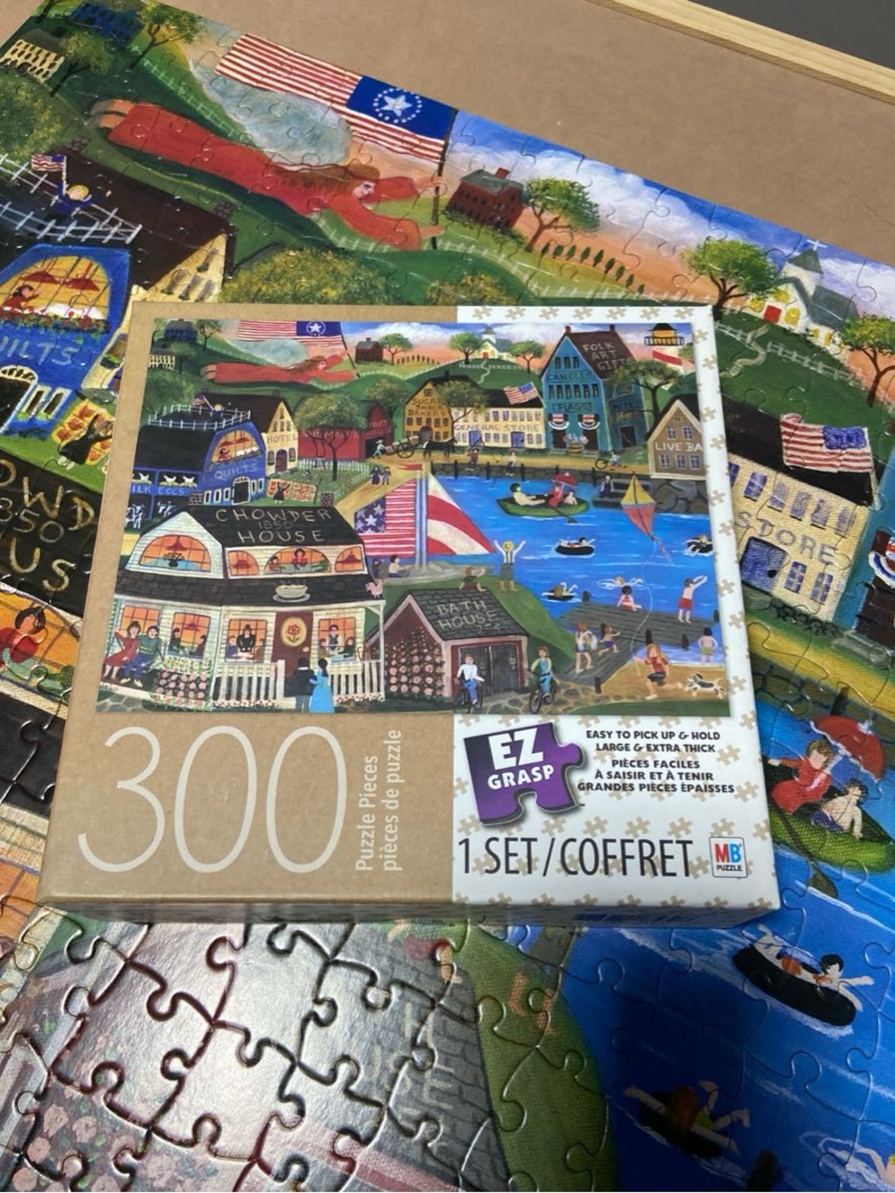 MB 300-Piece EZ Grasp Puzzle - Summertime Spirit Village